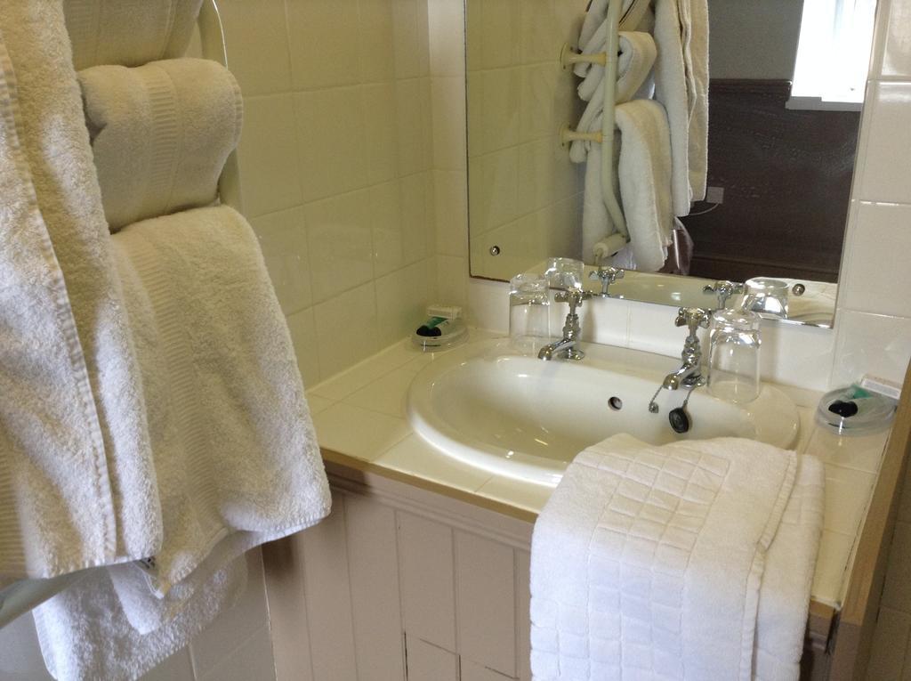 The Crown Inn Benson Quarto foto